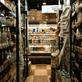 Convenience & Grocery Stores