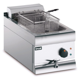 Electric Countertop Fryer | Single Tank Fryer | 1 Basket | Lincat DF33 Silverlink 600