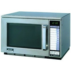 R24AT Sharp 1900w Commercial Microwave oven